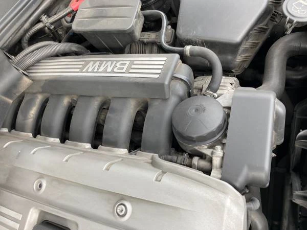 2007 BMW E60 5 Series Sedan - Image 14 of 21