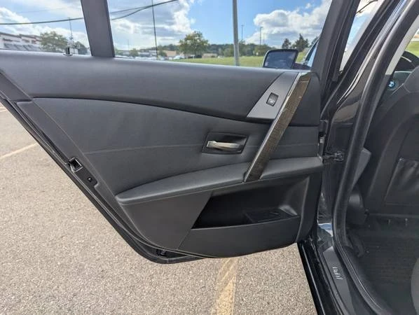 2007 BMW E60 5 Series Sedan - Image 13 of 19