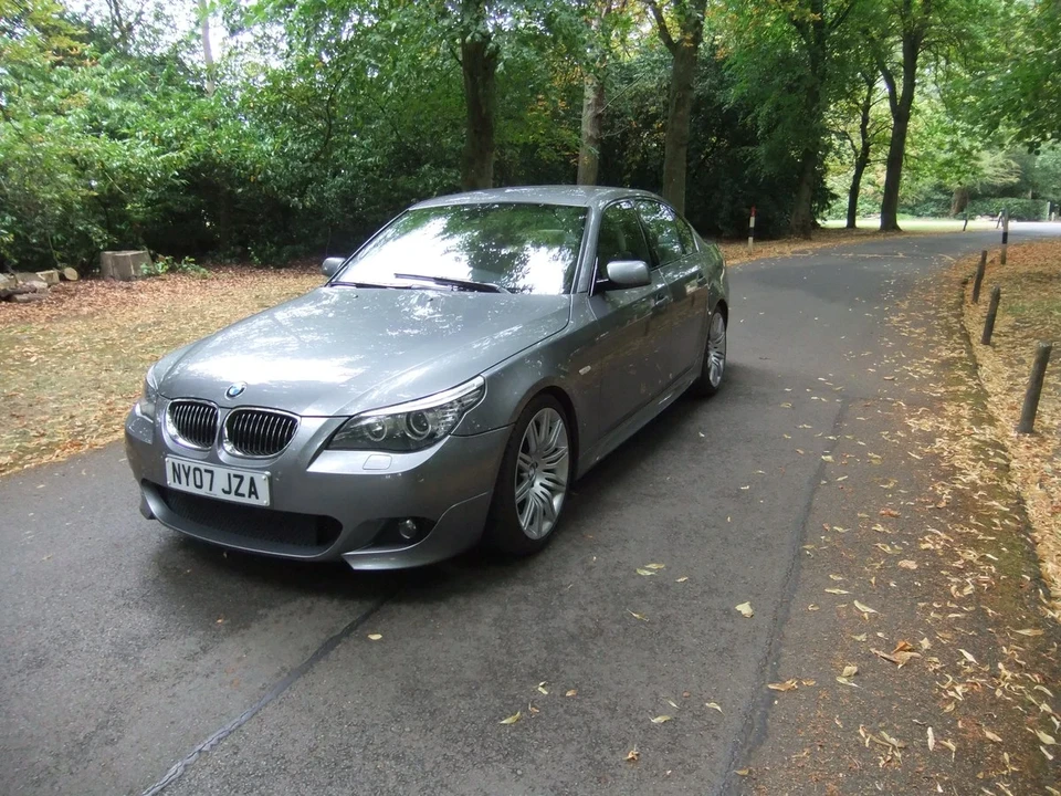 2007 BMW E60 5 Series Sedan - Image 2 of 30
