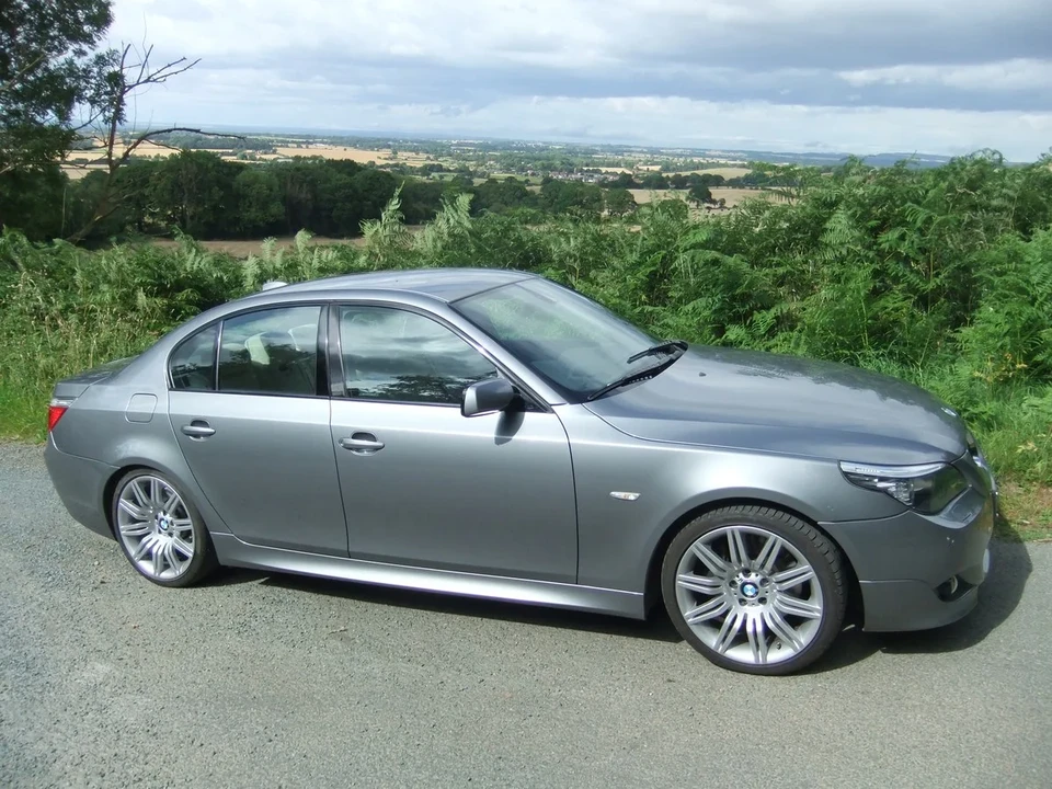 2007 BMW E60 5 Series Sedan - Image 10 of 30