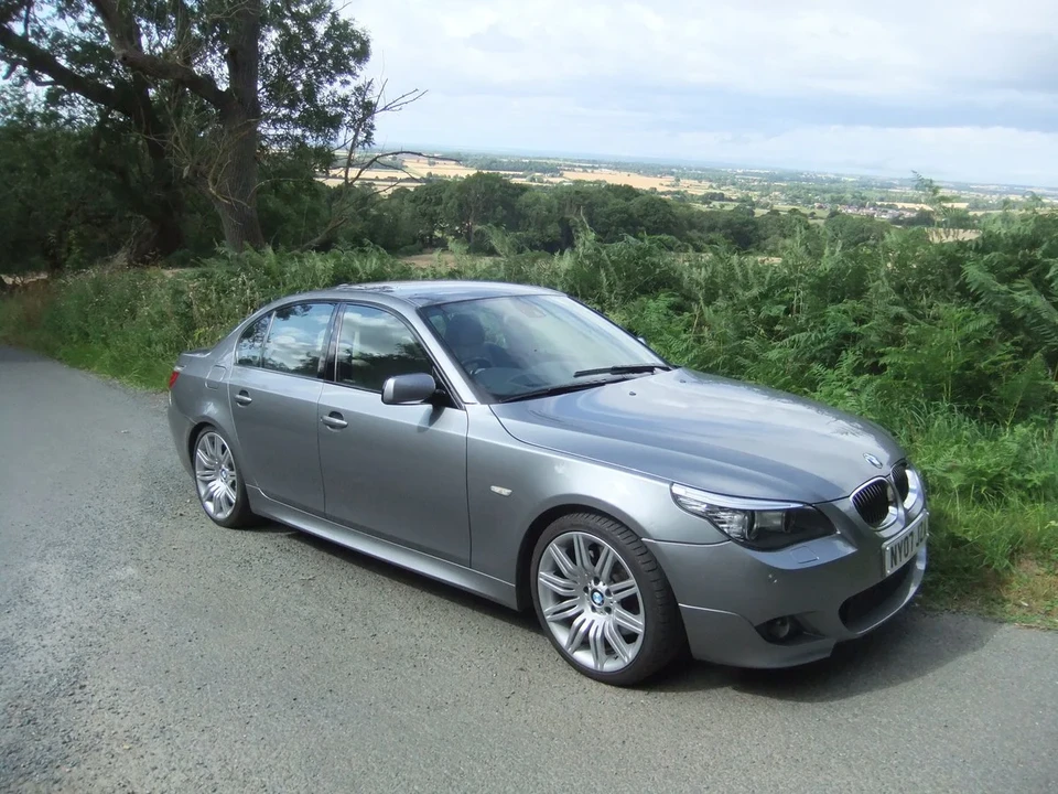 2007 BMW E60 5 Series Sedan - Image 11 of 30