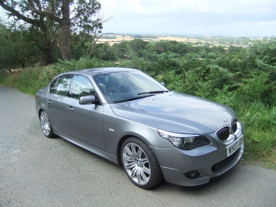 2007 BMW E60 5 Series Sedan - Image 14 of 30