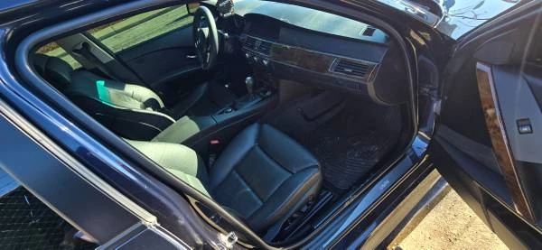2007 BMW E60 545i & 550i Sedan - Image 10 of 13