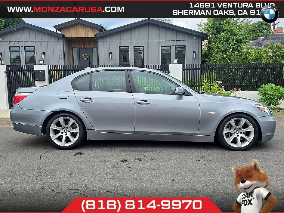 2007 BMW E60 545i & 550i Sedan - Image 7 of 21