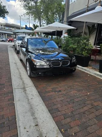 2007 BMW E60 545i & 550i Sedan - Image 11 of 17