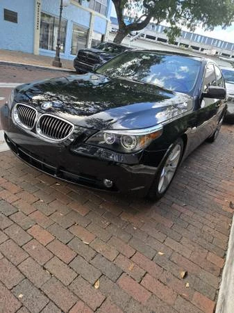 2007 BMW E60 545i & 550i Sedan - Image 10 of 17