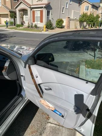 2007 BMW E60 545i & 550i Sedan - Image 16 of 17