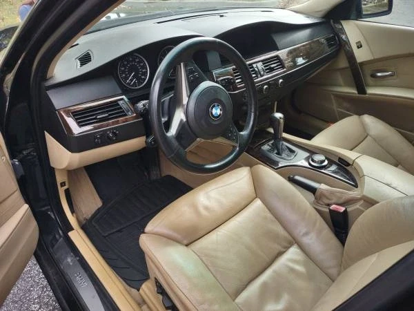 2007 BMW E60 545i & 550i Sedan - Image 13 of 14