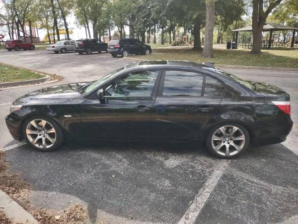 2007 BMW E60 545i & 550i Sedan - Image 7 of 14