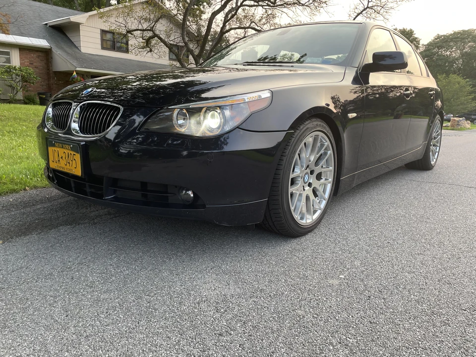 2007 BMW E60 545i & 550i Sedan - Image 9 of 31