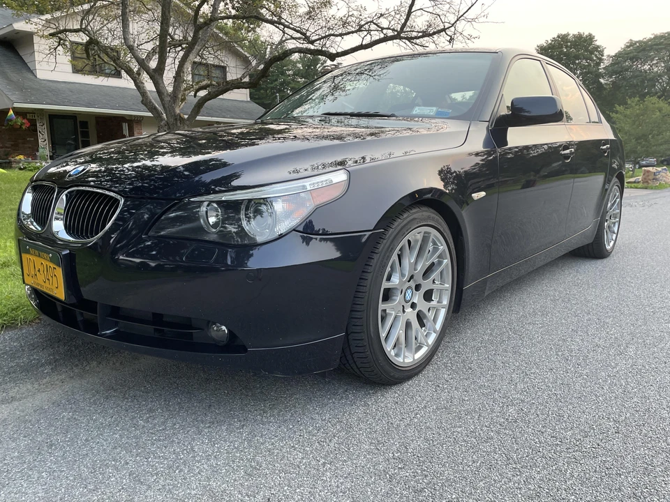 2007 BMW E60 545i & 550i Sedan - Image 8 of 31