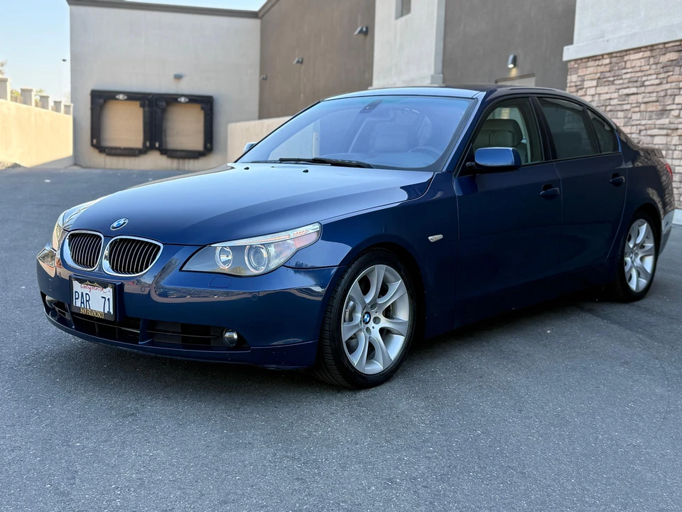 2007 BMW E60 545i & 550i Sedan - Image 6 of 31