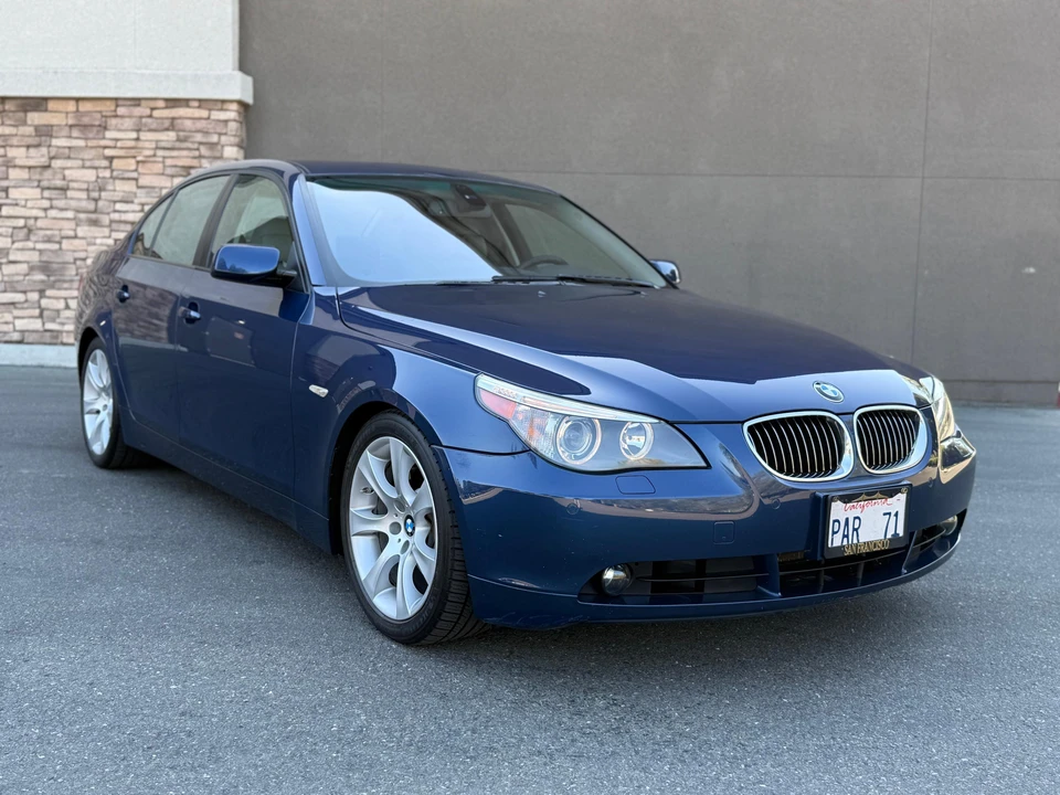 2007 BMW E60 545i & 550i Sedan - Image 9 of 31