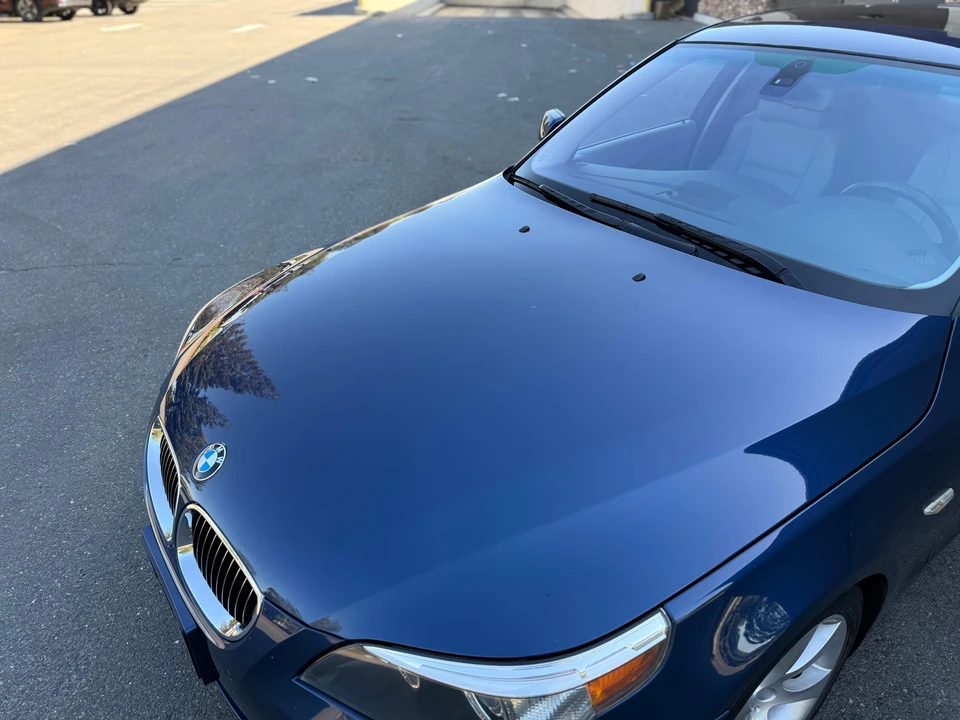 2007 BMW E60 545i & 550i Sedan - Image 15 of 31
