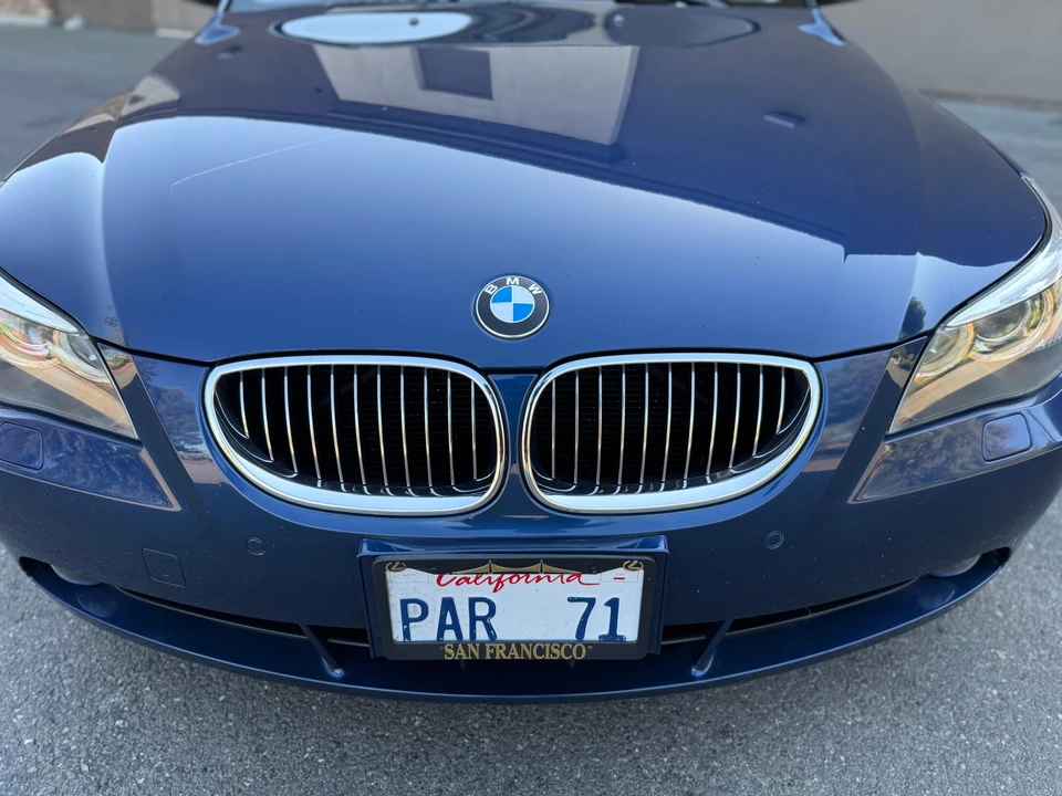 2007 BMW E60 545i & 550i Sedan - Image 12 of 31