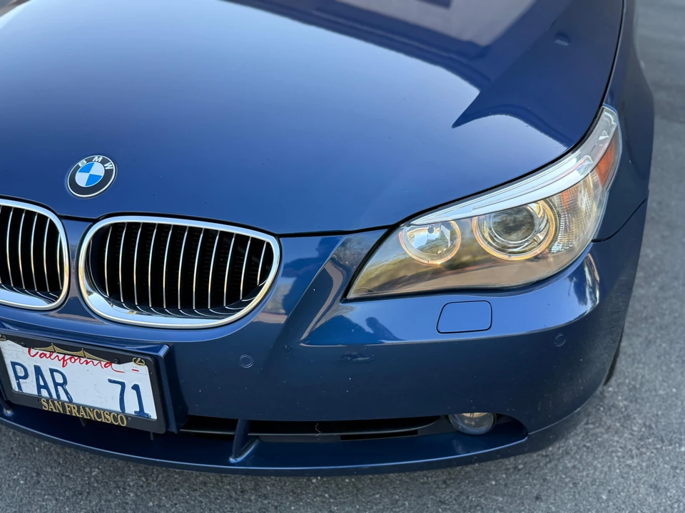 2007 BMW E60 545i & 550i Sedan - Image 14 of 31