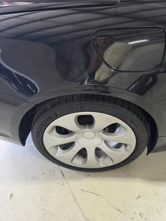 2007 BMW E63/E64 645Ci & 650i - Image 15 of 17