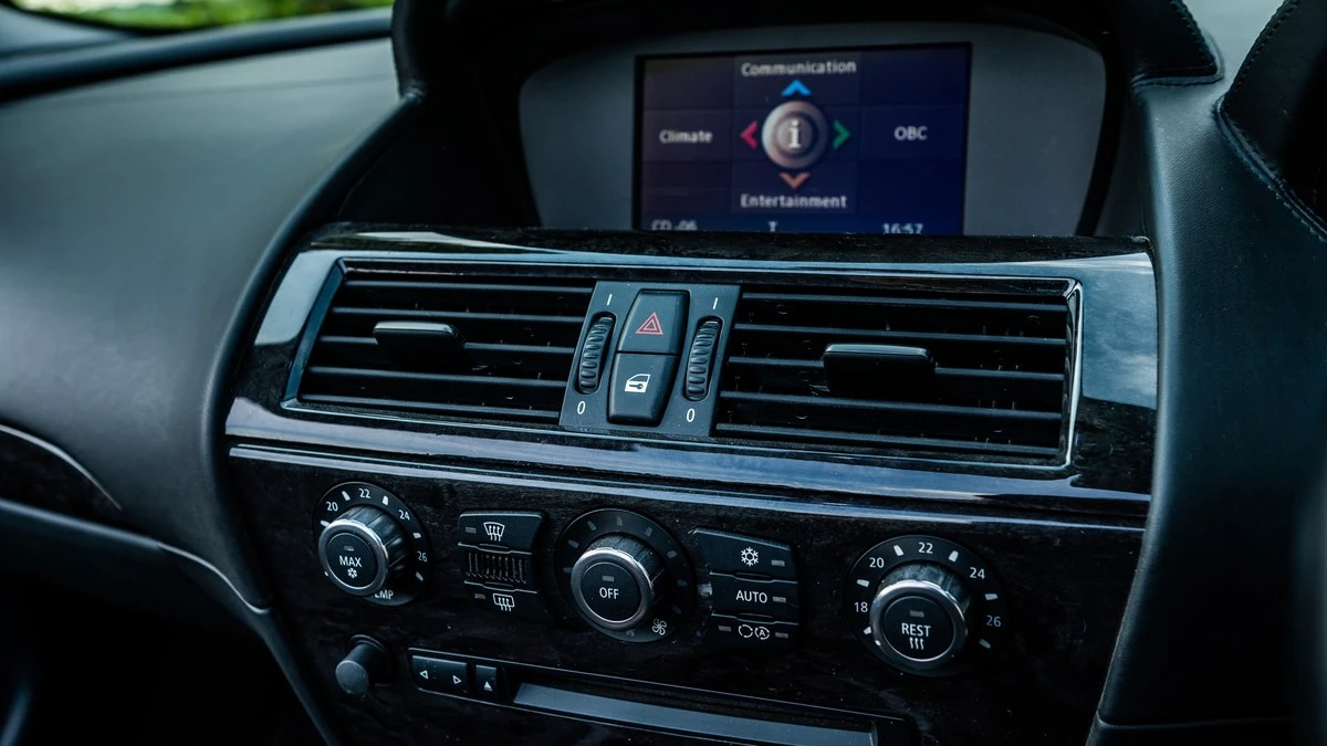 2007 BMW E63/E64 645Ci & 650i - Image 27 of 30