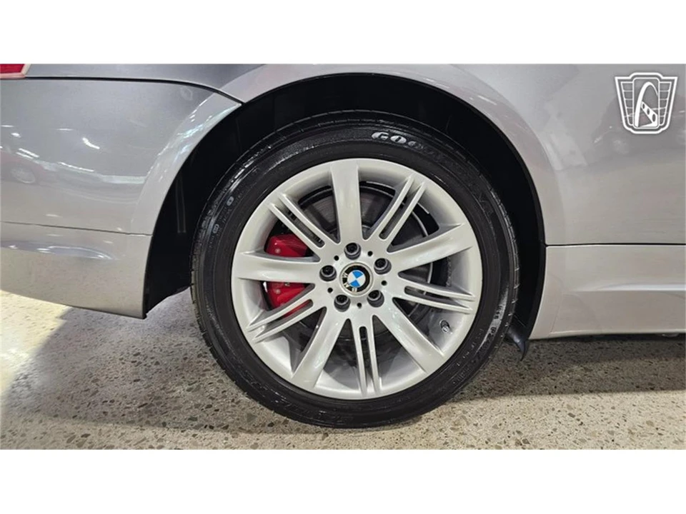 2007 BMW E63/E64 645Ci & 650i - Image 27 of 31