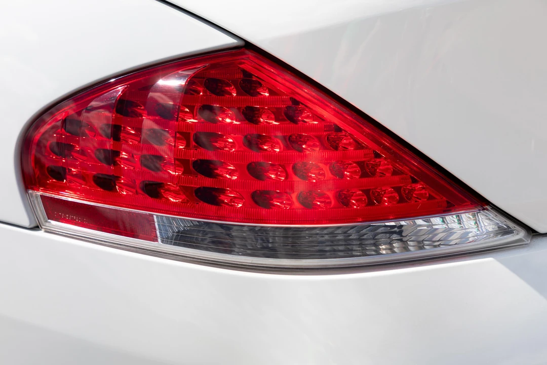 2007 BMW E63/E64 645Ci & 650i - Image 20 of 31