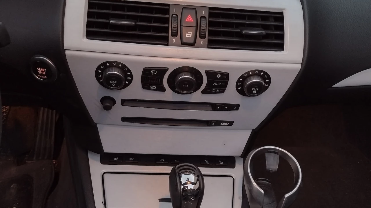 2007 BMW E63/E64 645Ci & 650i - Image 5 of 19