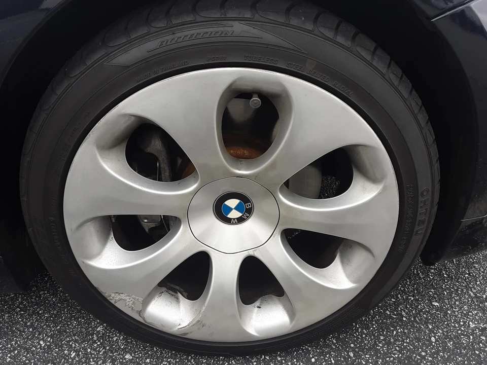 2007 BMW E63/E64 645Ci & 650i - Image 20 of 31