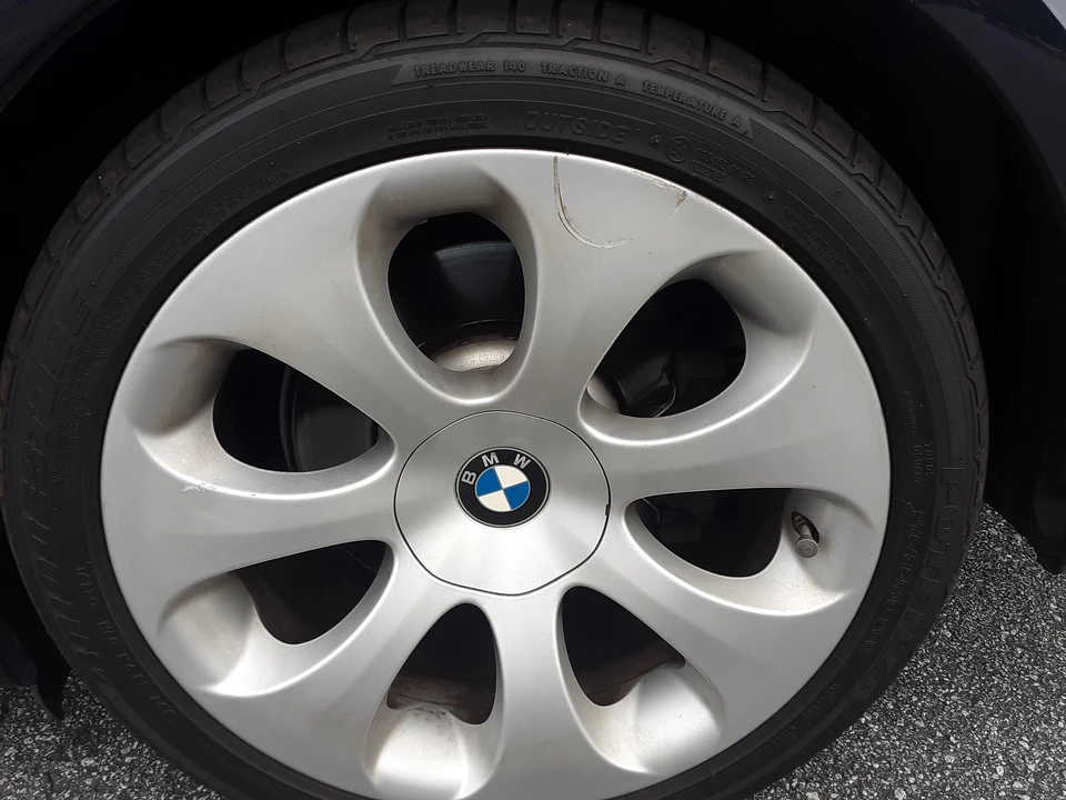 2007 BMW E63/E64 645Ci & 650i - Image 22 of 31