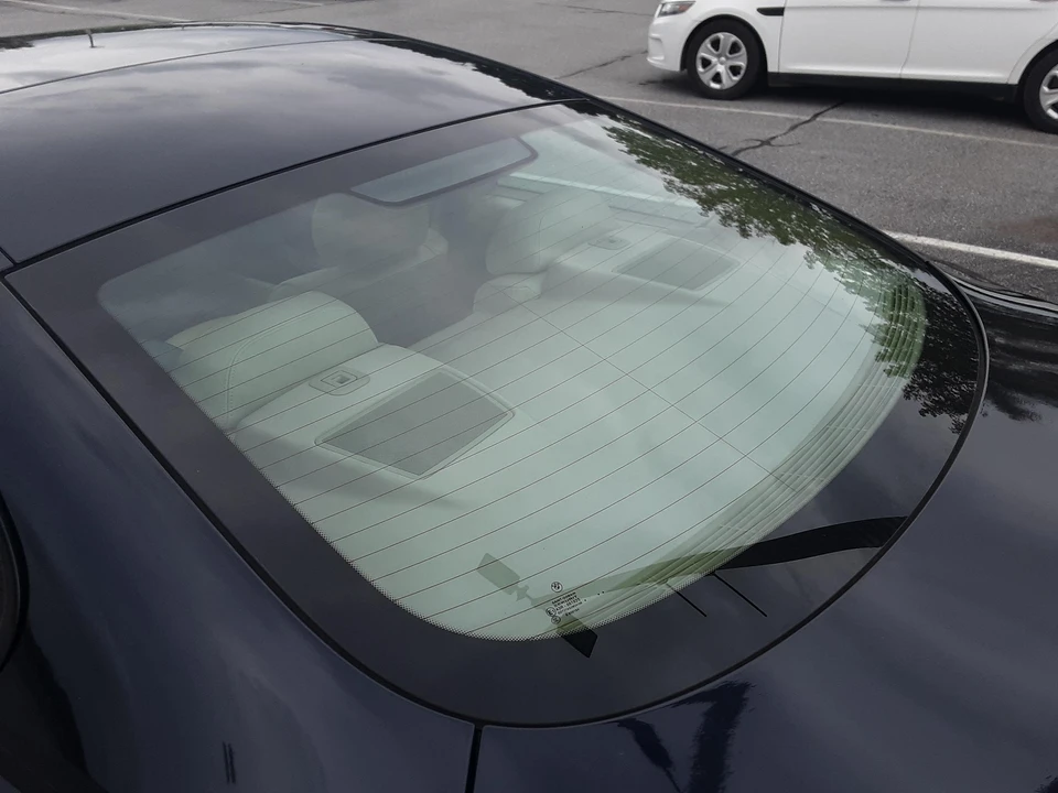 2007 BMW E63/E64 645Ci & 650i - Image 14 of 31