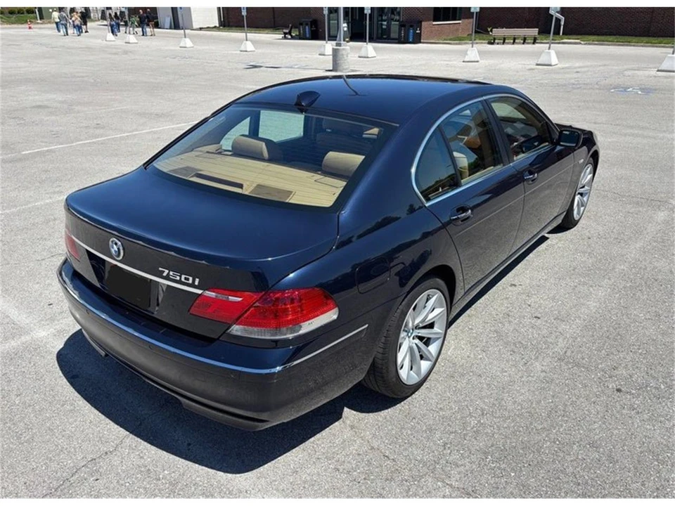 2007 BMW E65/E66 7 Series - Image 2 of 24