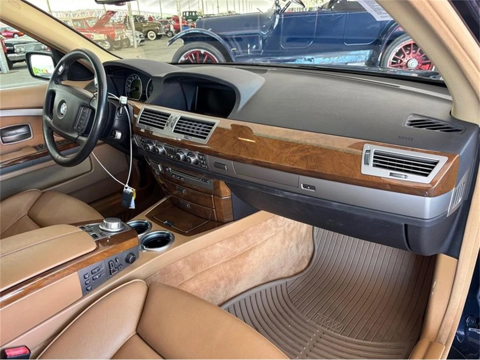 2007 BMW E65/E66 7 Series - Image 13 of 24