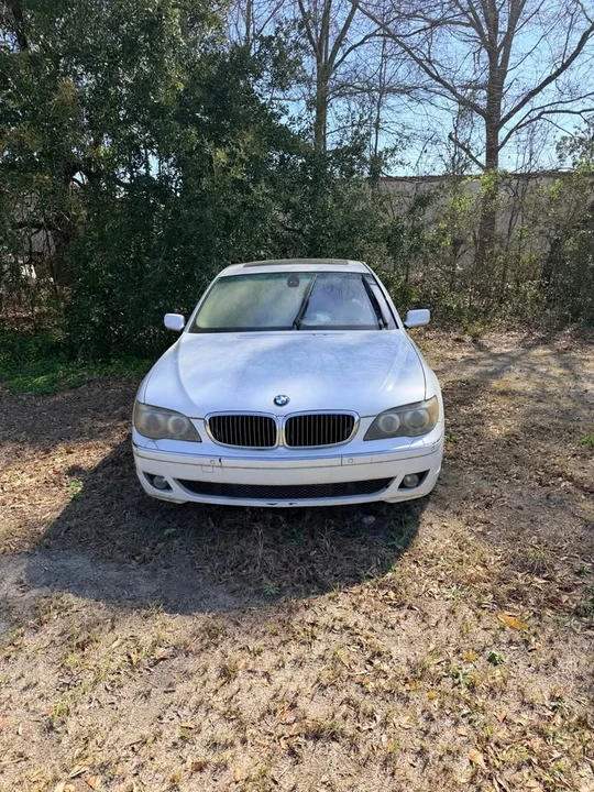 2007 BMW E65/E66 750i & 760i Sedan - Image 2 of 4