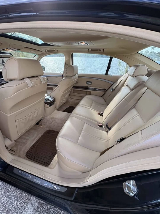2007 BMW E65/E66 750i & 760i Sedan - Image 11 of 18