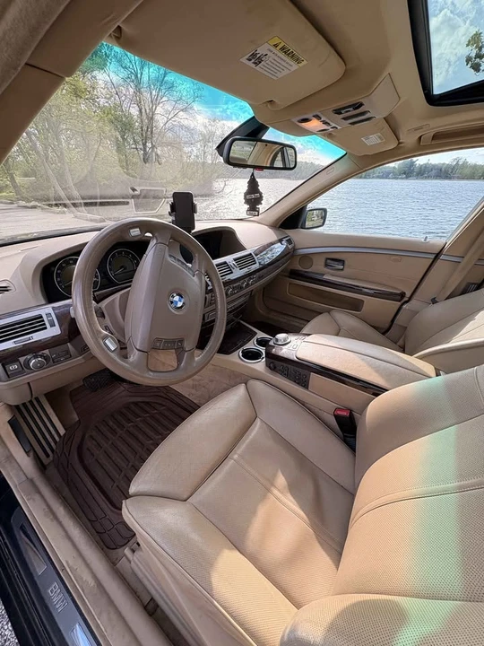 2007 BMW E65/E66 750i & 760i Sedan - Image 10 of 18