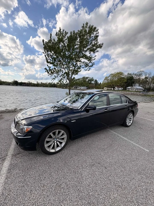 2007 BMW E65/E66 750i & 760i Sedan - Image 9 of 18