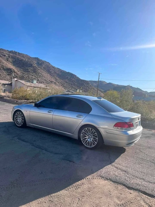2007 BMW E65/E66 750i & 760i Sedan - Image 4 of 12