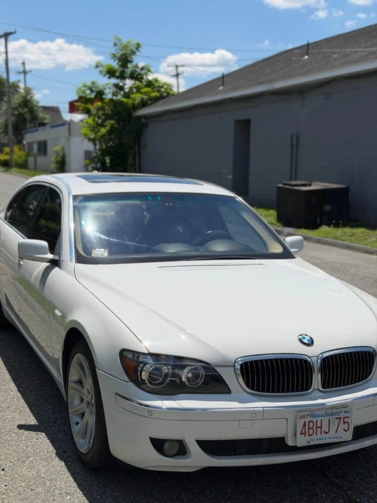 2007 BMW E65/E66 750i & 760i Sedan - Image 3 of 9