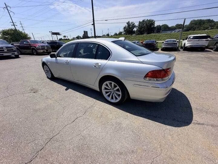 2007 BMW E65/E66 750i & 760i Sedan - Image 5 of 10
