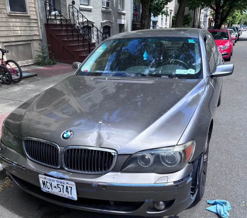 2007 BMW E65/E66 750i & 760i Sedan - Image 3 of 6