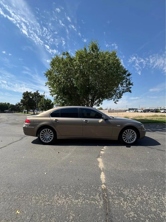 2007 BMW E65/E66 750i & 760i Sedan - Image 4 of 13