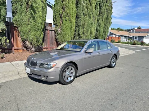 2007 BMW 7 Series 750Li Sedan 4D