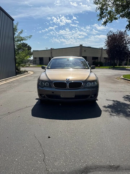 2007 BMW E65/E66 750i & 760i Sedan - Image 2 of 13