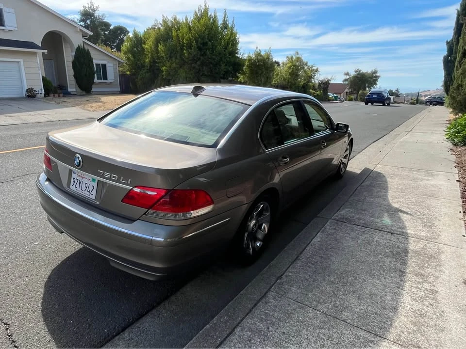 2007 BMW E65/E66 750i & 760i Sedan - Image 7 of 14