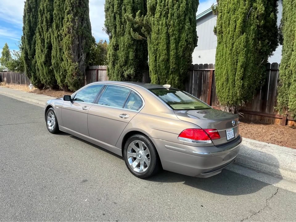 2007 BMW E65/E66 750i & 760i Sedan - Image 5 of 14