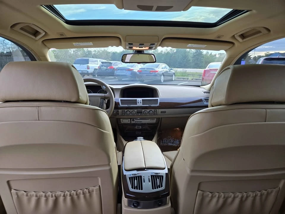 2007 BMW E65/E66 750i & 760i Sedan - Image 11 of 18