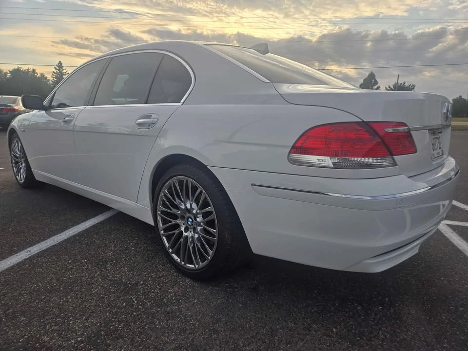 2007 BMW E65/E66 750i & 760i Sedan - Image 4 of 18