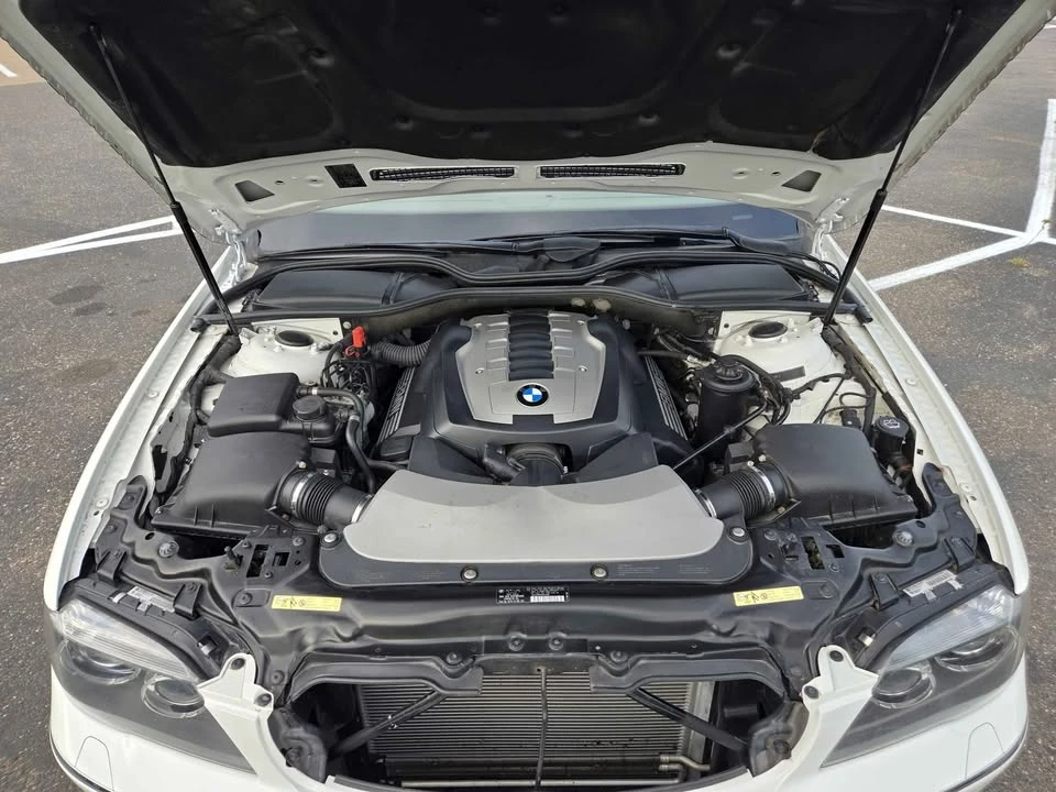 2007 BMW E65/E66 750i & 760i Sedan - Image 17 of 18