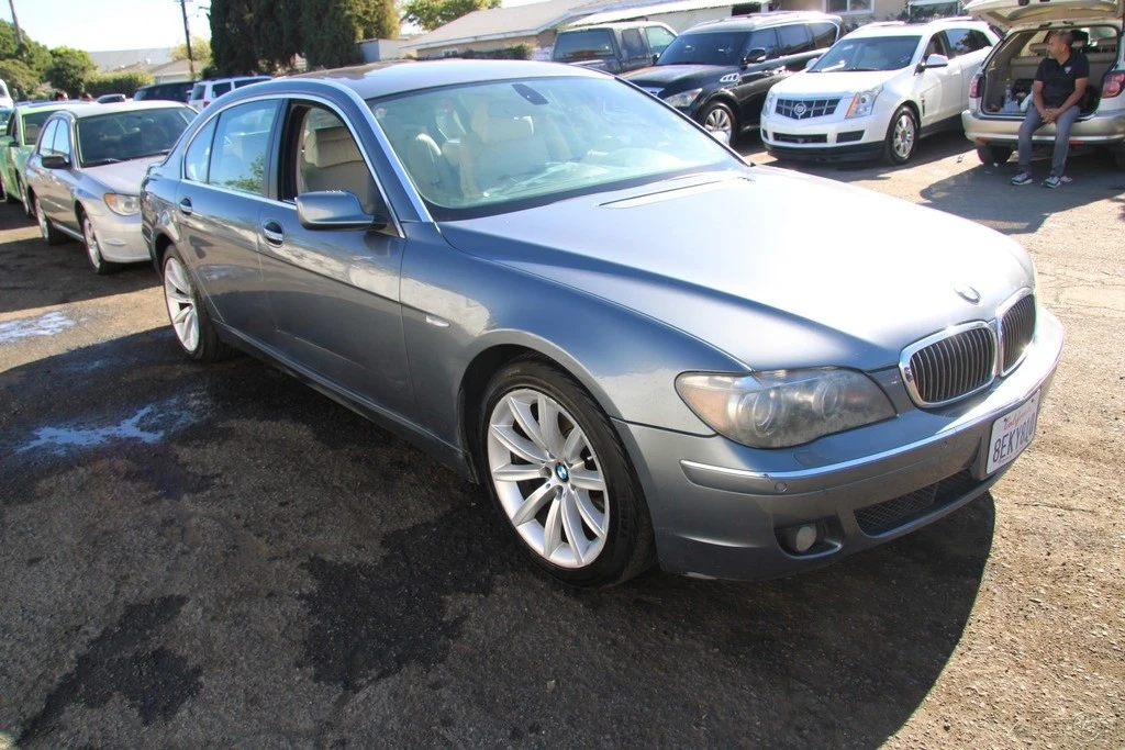 2007 BMW E65/E66 750i & 760i Sedan - Image 9 of 21