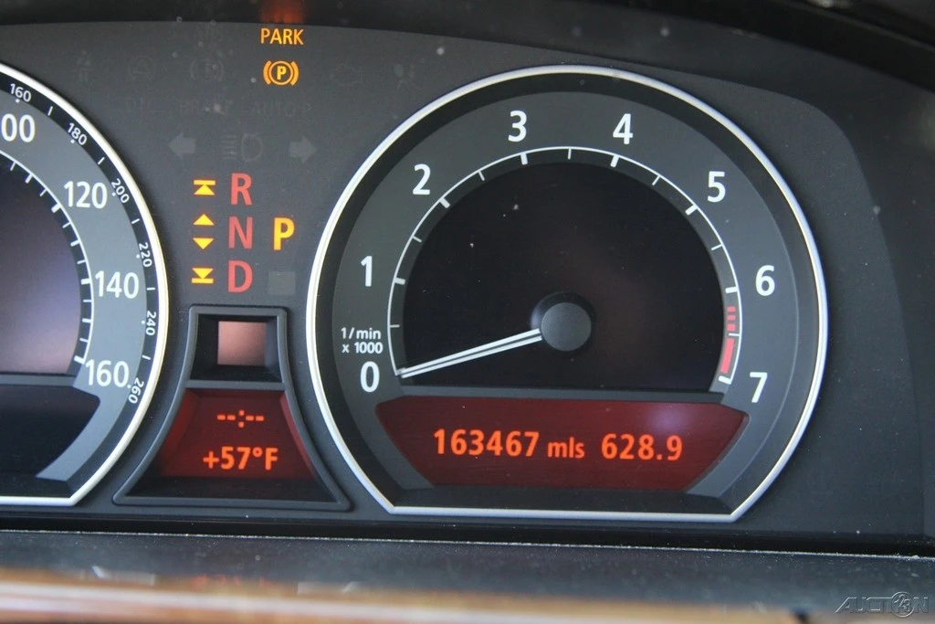 2007 BMW E65/E66 750i & 760i Sedan - Image 15 of 21