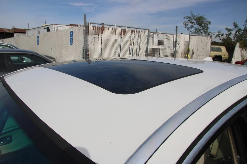 2007 BMW E65/E66 750i & 760i Sedan - Image 10 of 21