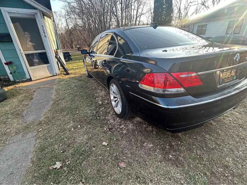 2007 BMW E65/E66 750i & 760i Sedan - Image 3 of 9